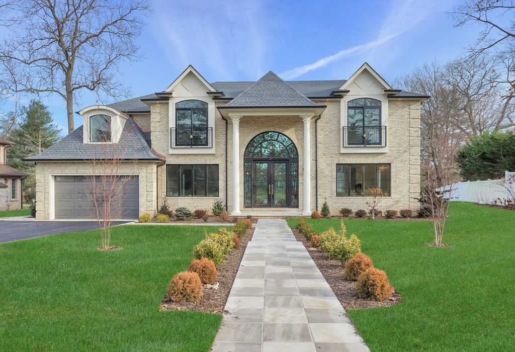 Just Listed!  Exquisite New Construction In The Heart Of Roslyn Heights Country Club