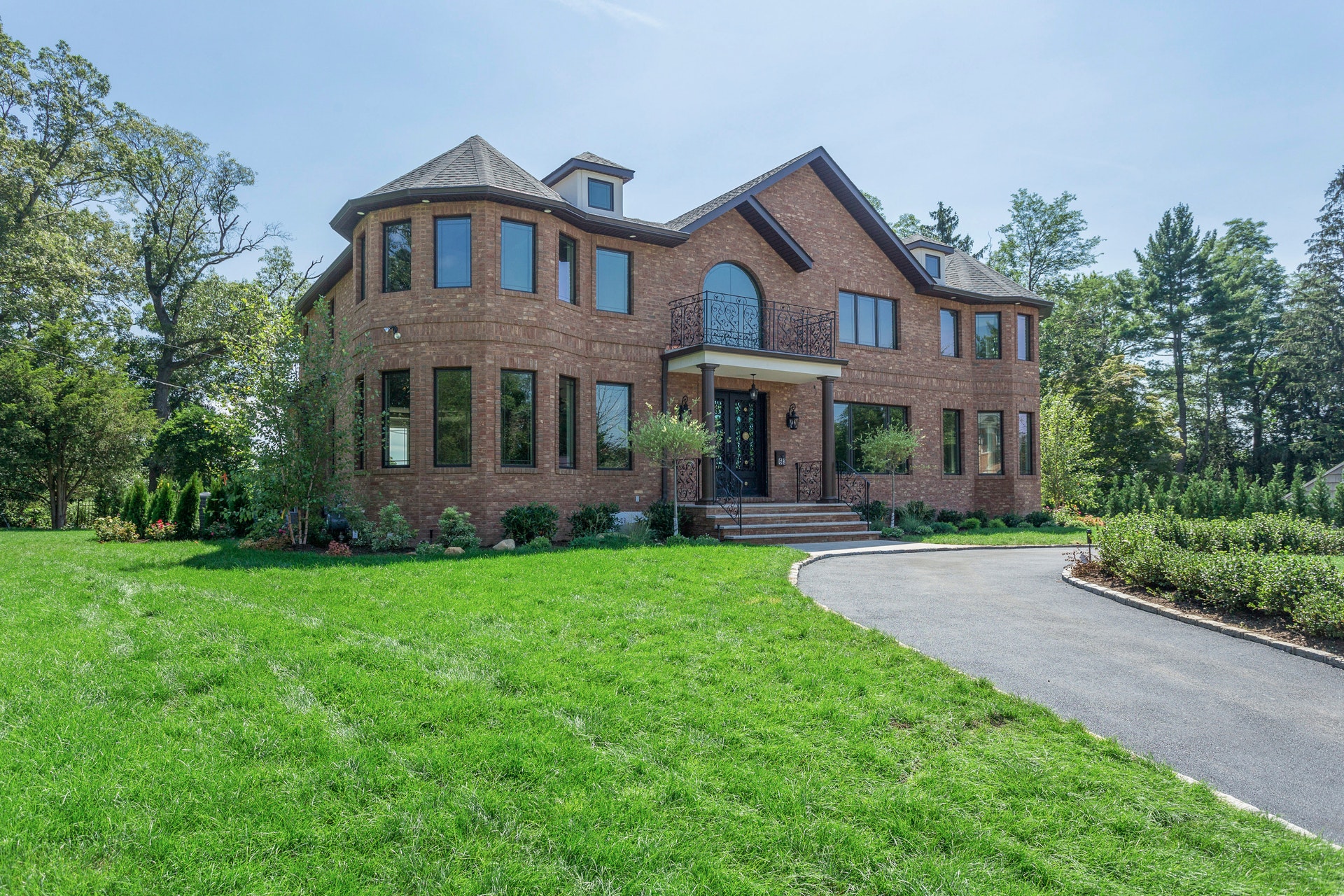 Just Listed!  Brand New Brick Construction in Roslyn Country Club